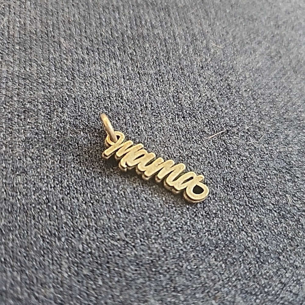 Gold Mama Pendant Necklace